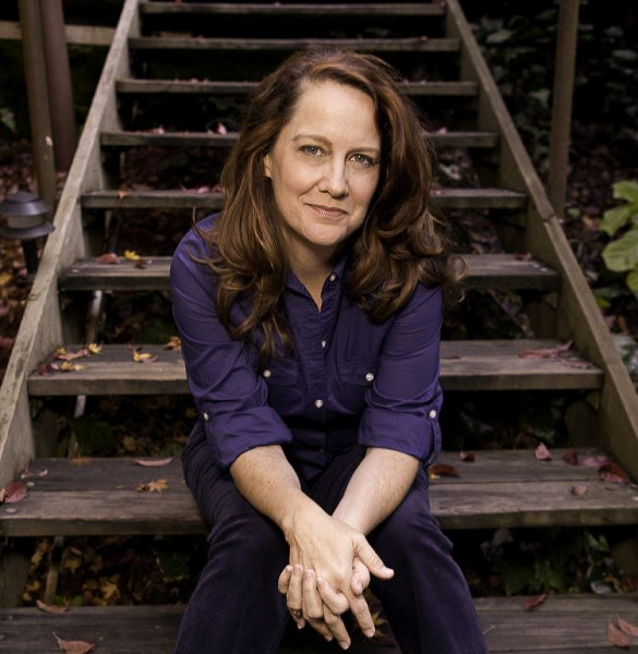 Kelly Carlin digs deep for a new memoir and a posthumous live CD or CDs from her father