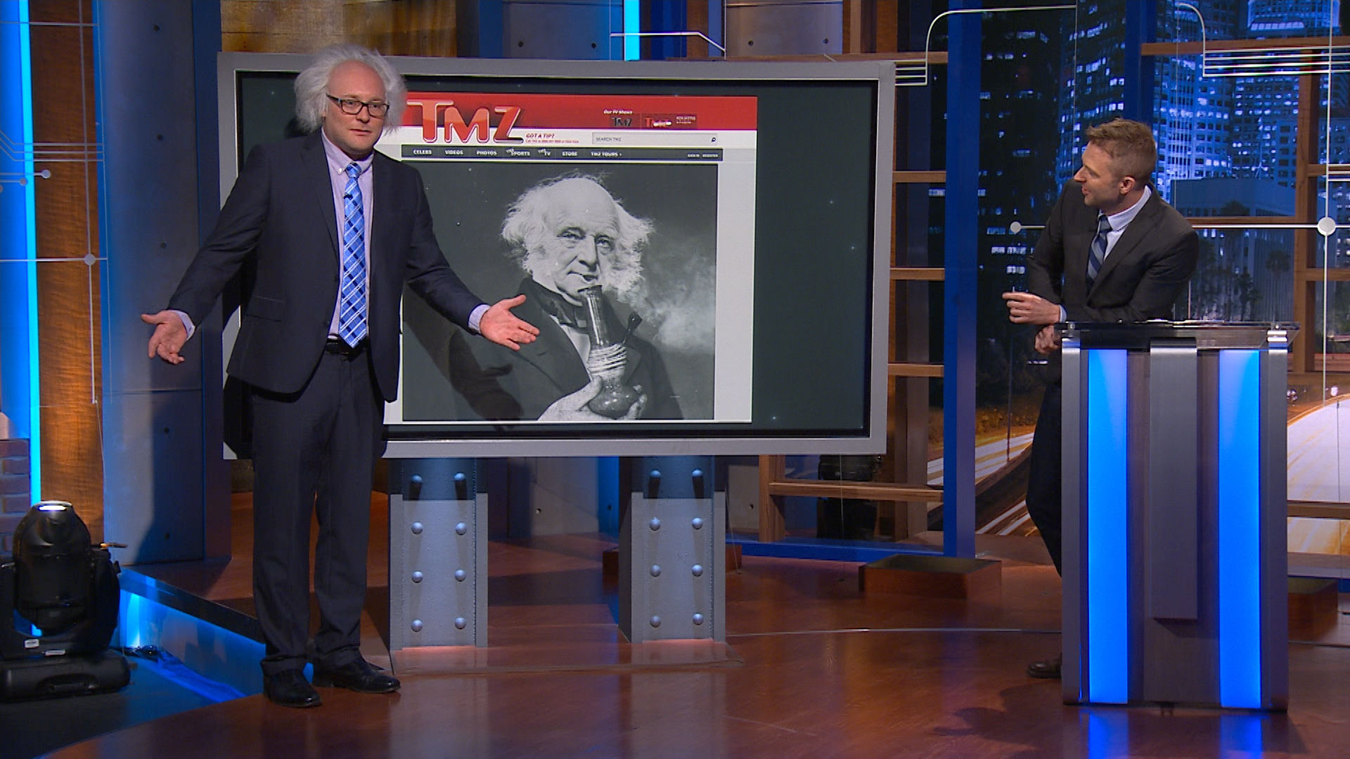 James Adomian’s Bernie Sanders impersonation takes over @midnight