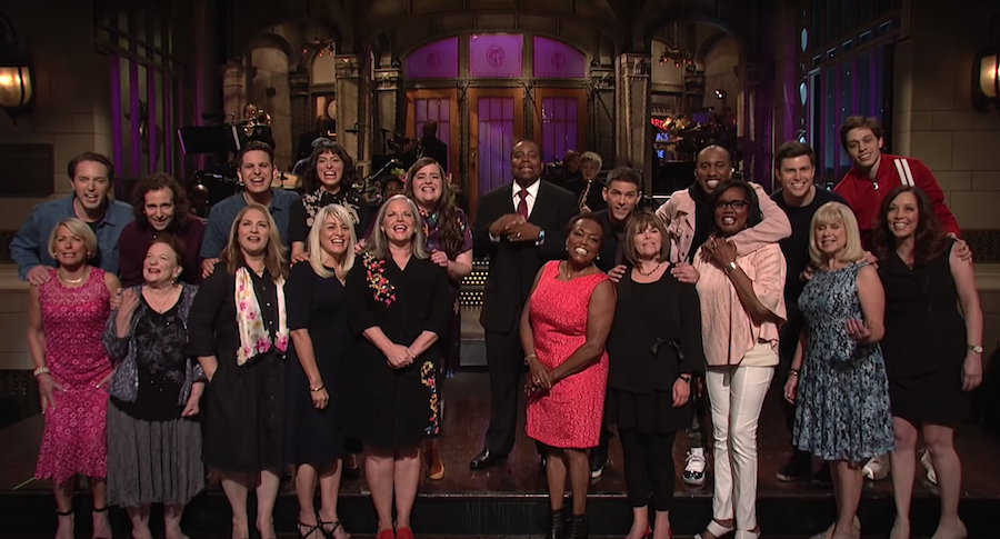 SNL cast members start the show with their mothers for Mother’s Day 2018