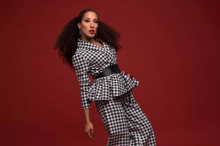 Episode #401: Robin Thede