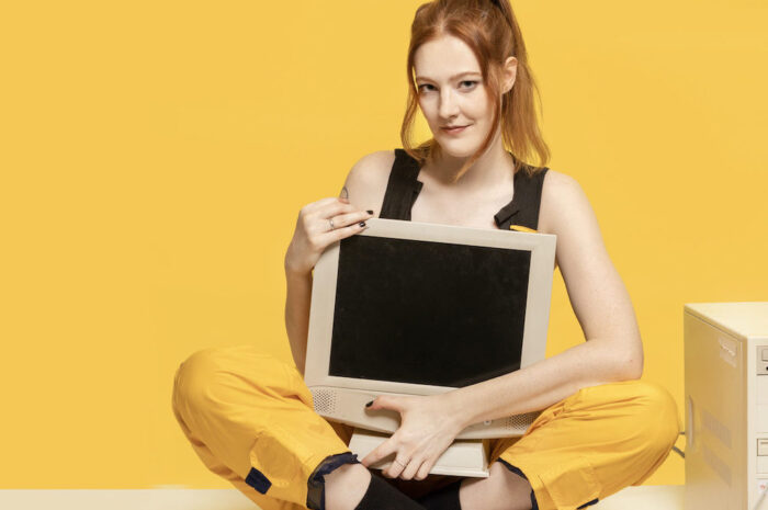 “Lou Wall vs The Internet” at Edinburgh Fringe 2023